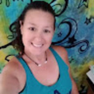 Meet your Posher, Jerahlyn